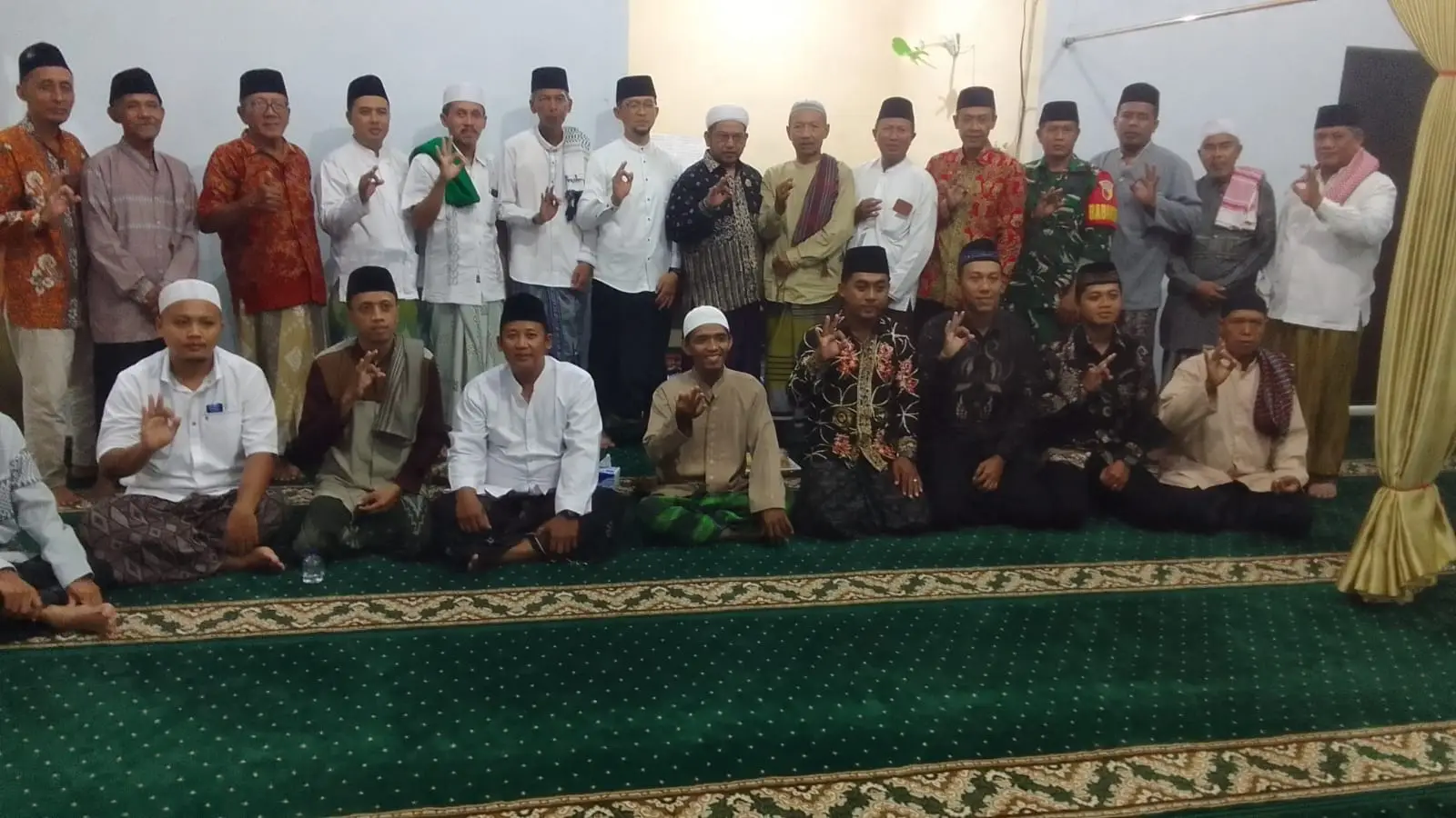 SAFARI RAMADHAN FORPIMKA ROGOJAMPI BERSAMA ORMAS ISLAM DI MUSHOLLA DARUL FATTAH PERKUAT SINERGI DAN KETANGGUHAN UMAT