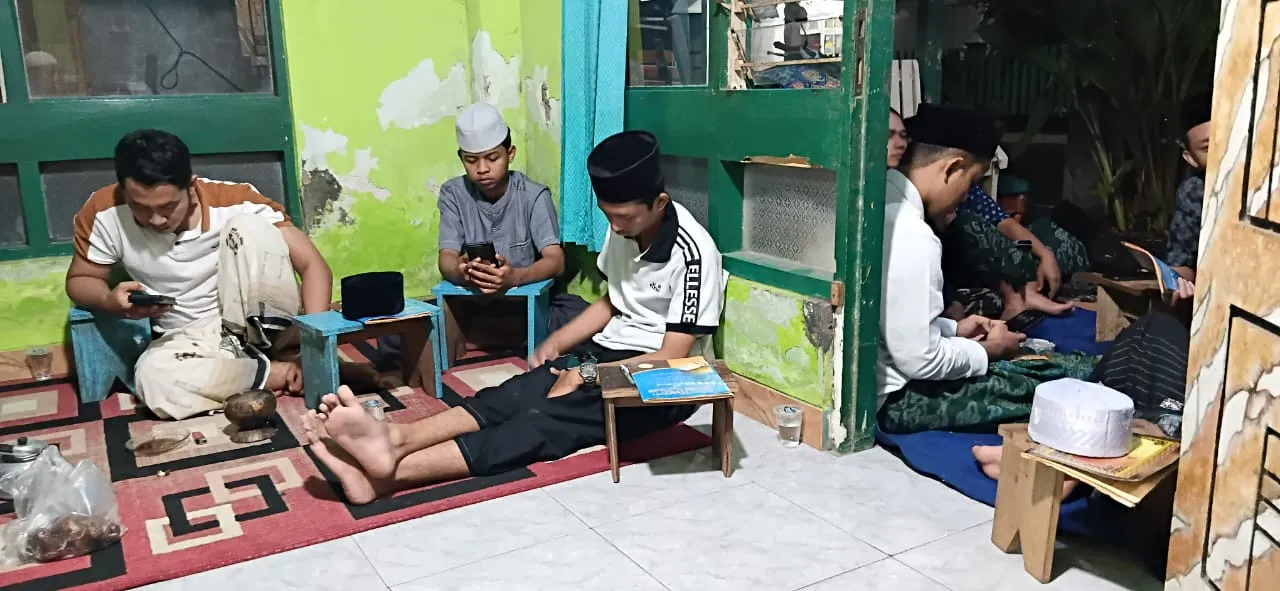 MENGAIS BAROKAH RAMADAN DI JAJANG SURAT: KAJIAN NASOIHUL IBAD SEMAI BENIH MAKRIFAT