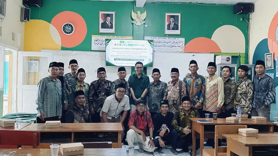 MERAWAT KHIDMAH DI ERA DIGITAL, NU ROGOJAMPI GELAR LOKAKARYA JURNALISTIK BERBASIS AI